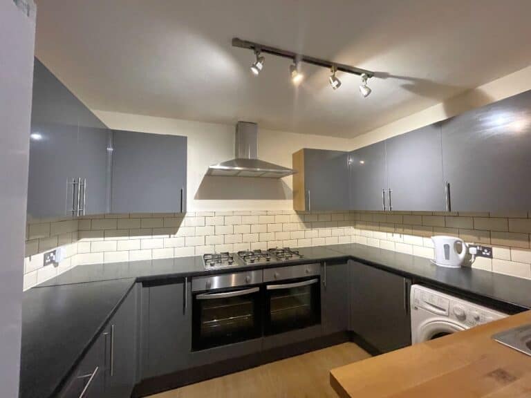 15 Starle Close