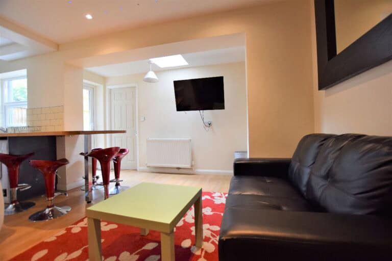 49 Tunstall Road